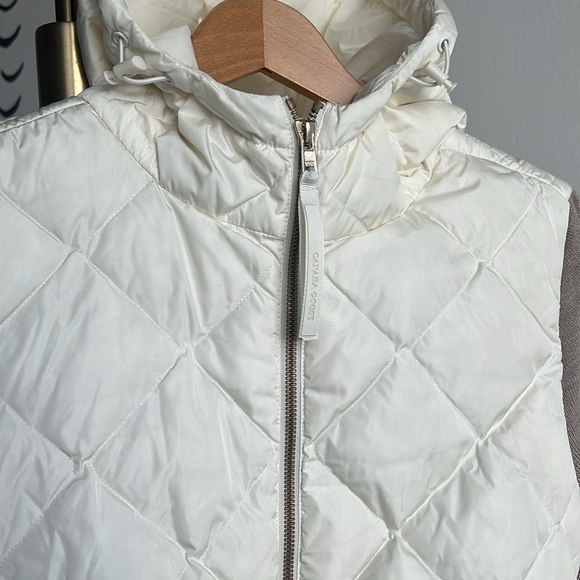 Canada Goose Cream/Beige Puffer Sweater Small - Picture 3 of 6